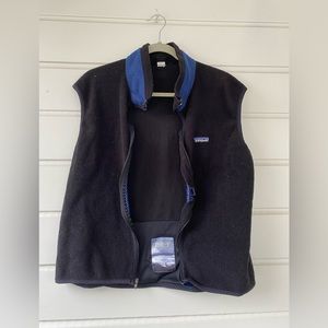 Women’s Patagonia Vest!